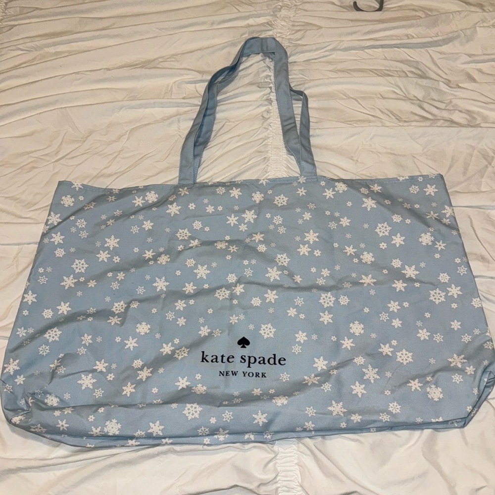 Kate Spade Tote - Picture 1 of 1